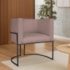 Poltrona Dália Luxo Moderna Estofada Design Sofisticado com Base de Ferro Preto Linho Rose