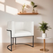 Poltrona Decorativa Luna Base de Ferro Preto Bouclé Branco